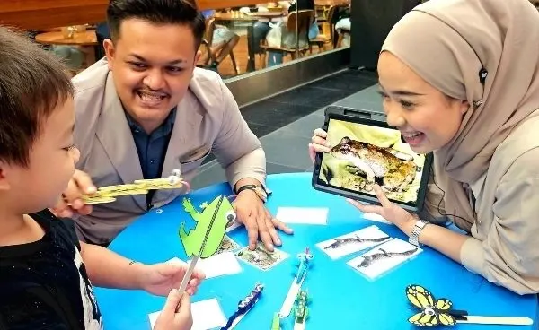 DRAWN TO THE WILD EDUCATIONAL WORKSHOP - Digital Light Canvas in Singapore - Marina Bay Sands Exhibition